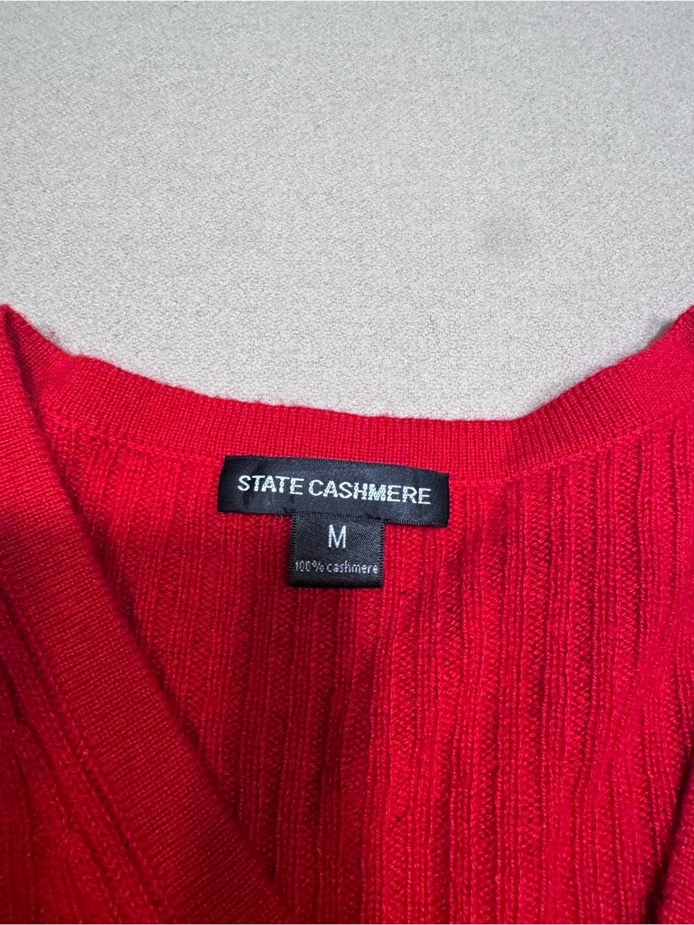State Cashmere Red Ribbed V‑Neck Button Cardigan - Picture 3 of 4